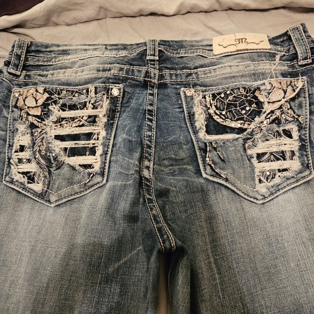 MISS ME midrise, curvy bootcut. Very gently worn, size 36/33